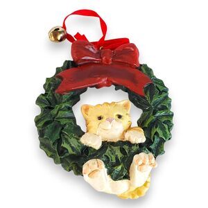 Vintage 1998 FIGI Hang In There Orange Tabby Cat Wreath Christmas Ornament 3.5"